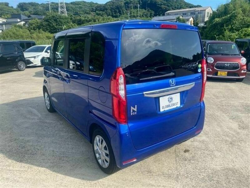 N BOX