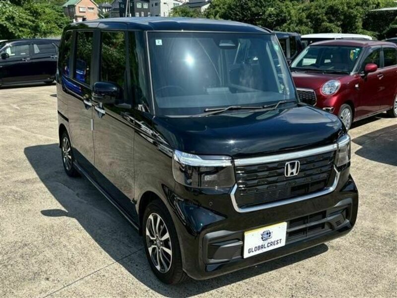 N BOX CUSTOM