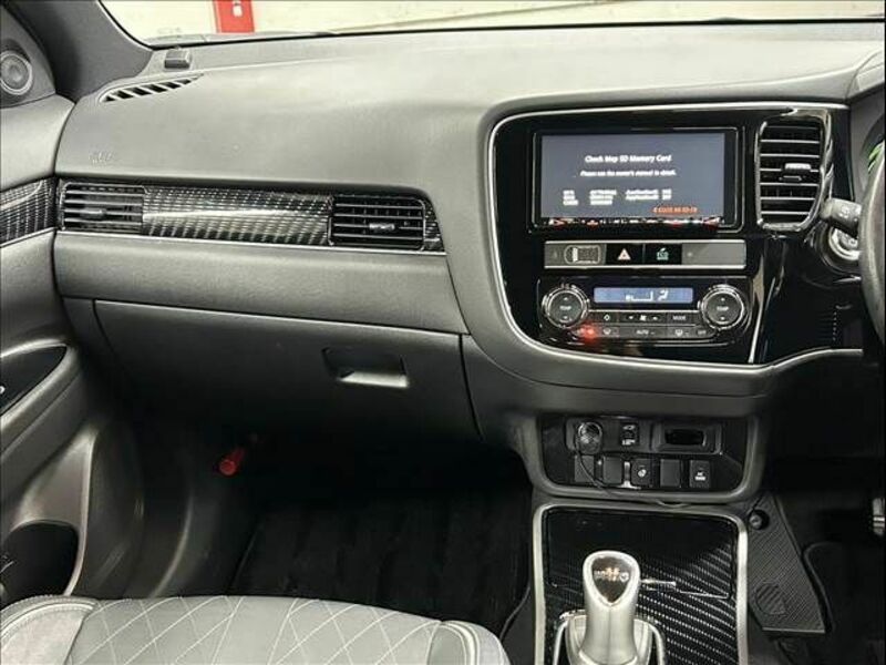 OUTLANDER PHEV