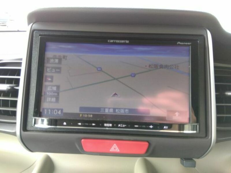 N BOX