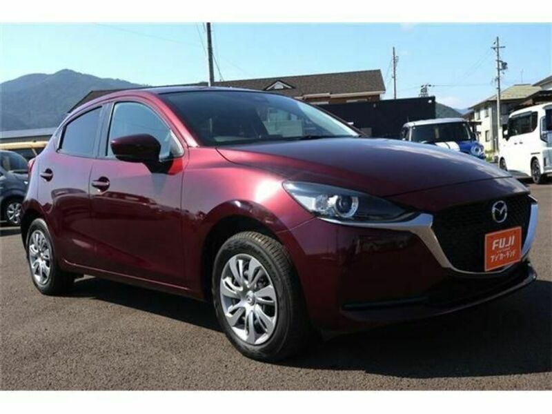 MAZDA2