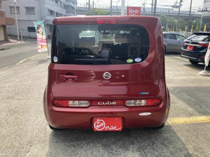 CUBE