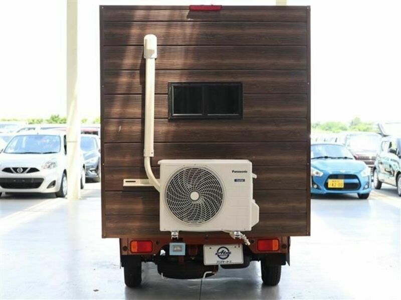 CARRY TRUCK