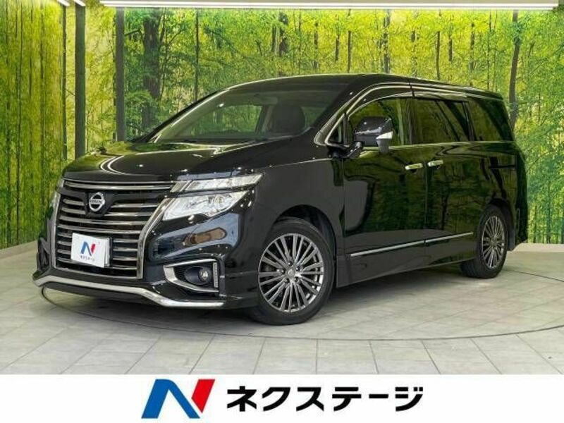NISSAN ELGRAND