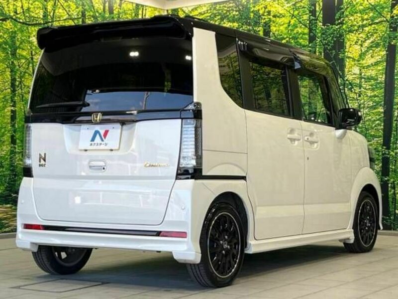 N BOX CUSTOM