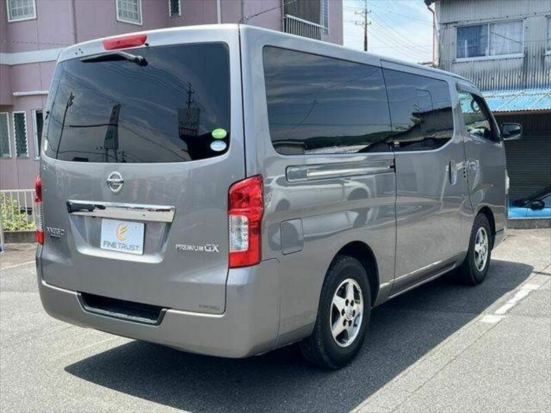 NV350 CARAVAN