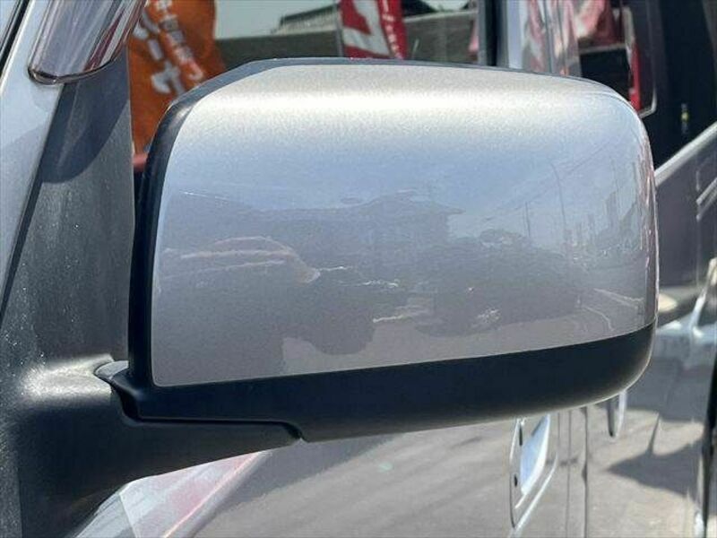 NV350 CARAVAN