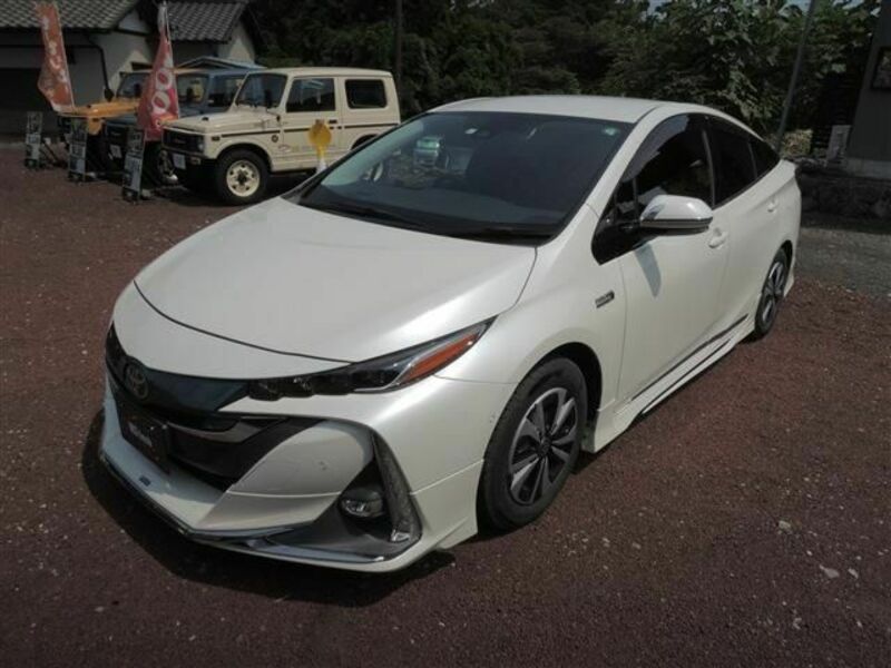 PRIUS PHV
