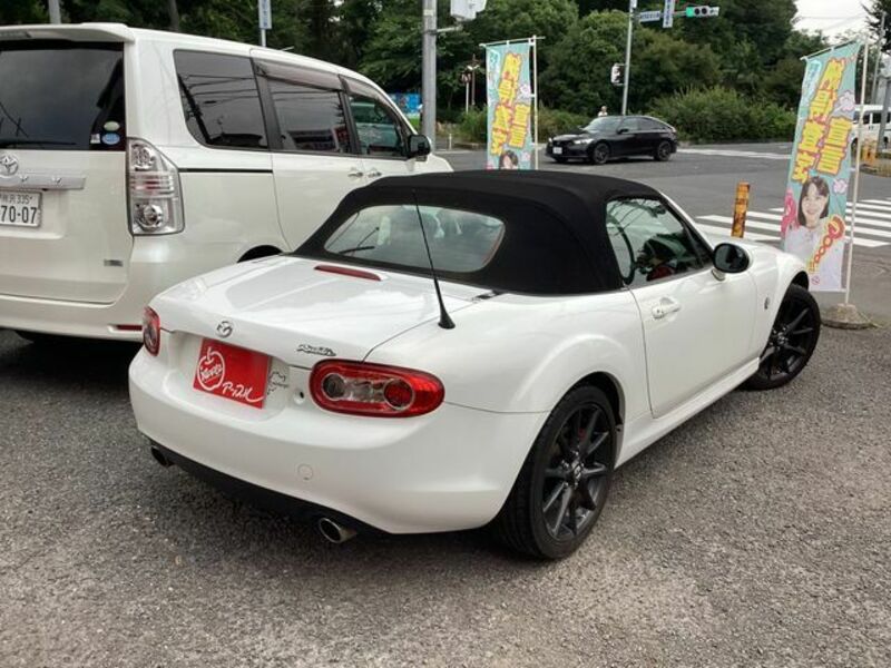 ROADSTER