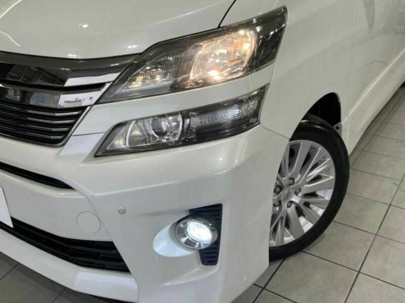 VELLFIRE