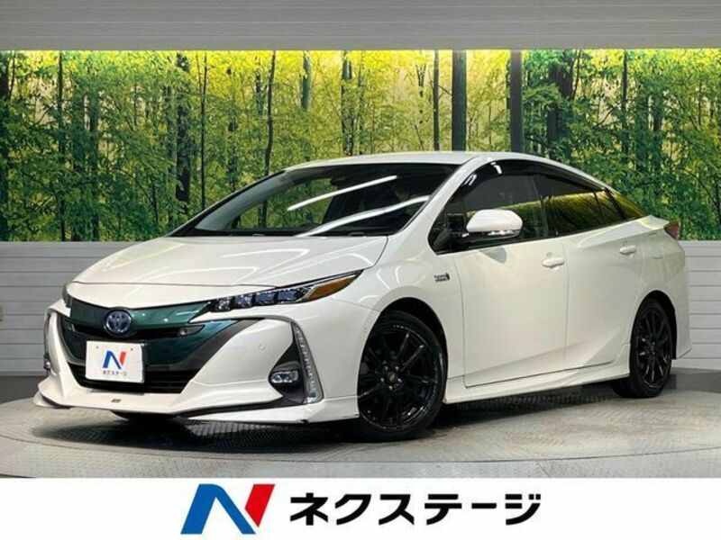 TOYOTA PRIUS PHV