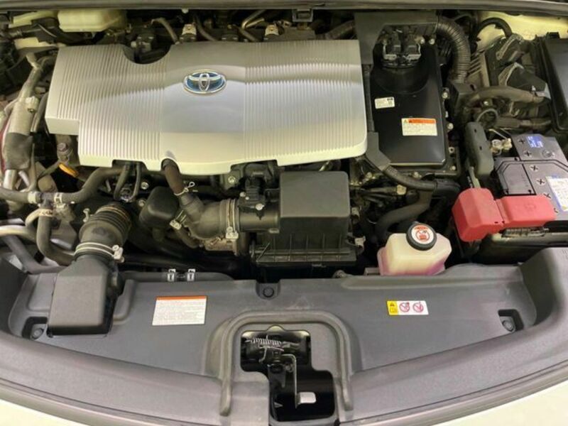 PRIUS PHV