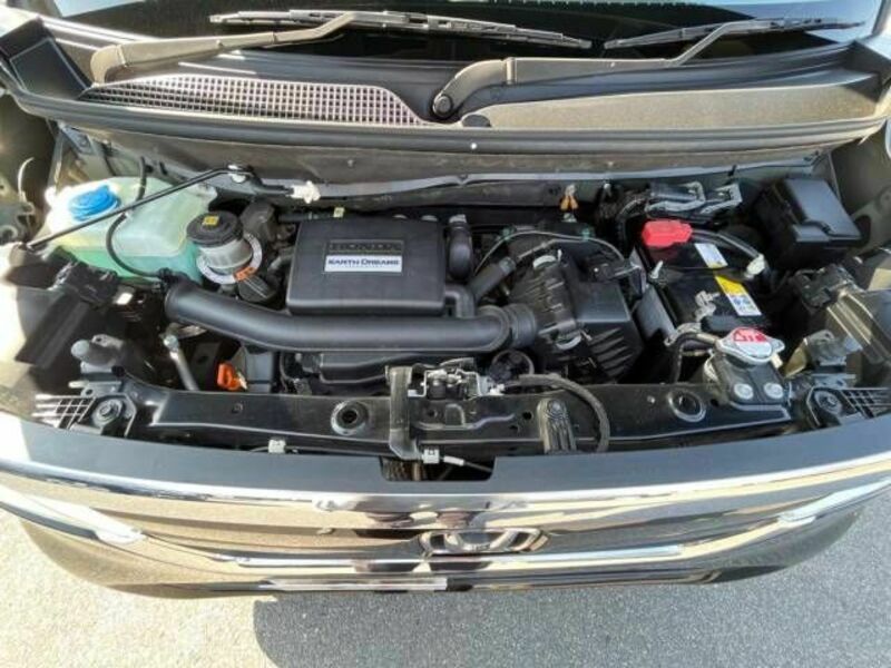 N BOX