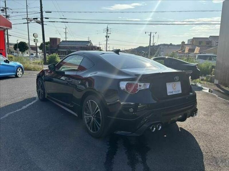 86