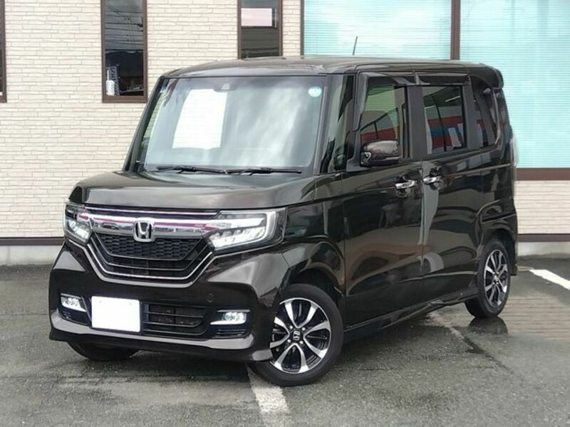 HONDA N BOX CUSTOM