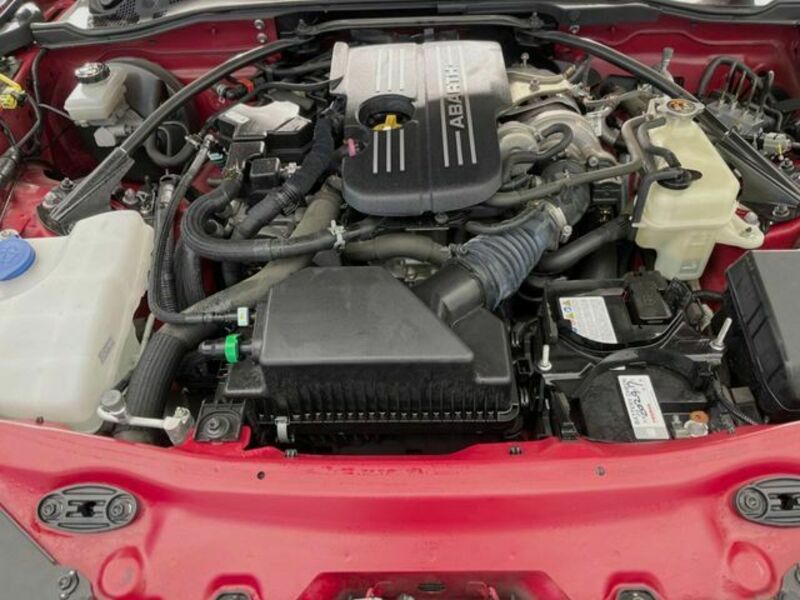 ABARTH 124 SPIDER