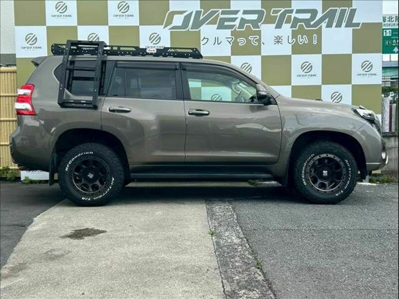 LAND CRUISER PRADO