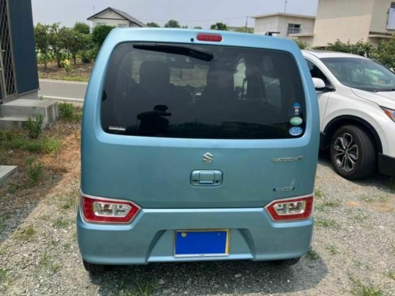 WAGON R