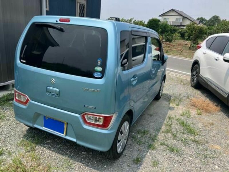 WAGON R
