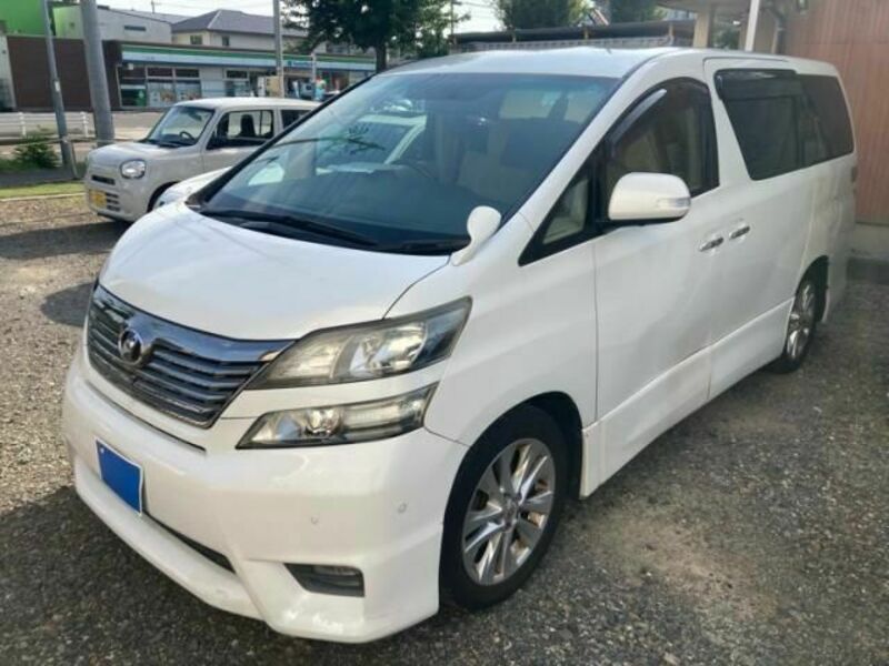 TOYOTA VELLFIRE