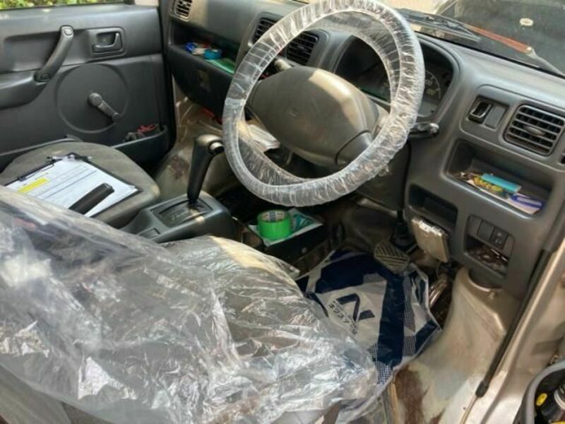 CARRY TRUCK