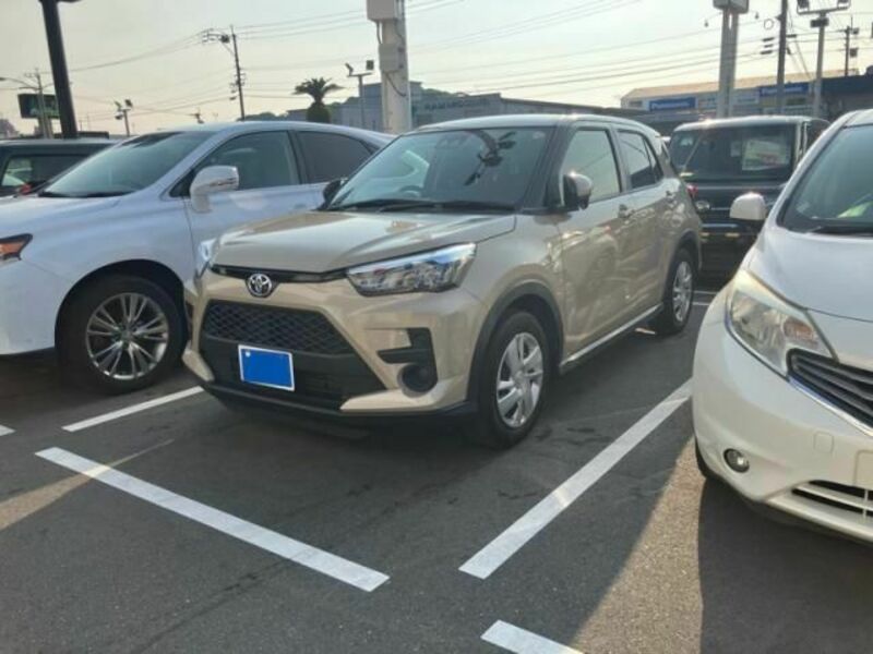 TOYOTA RAIZE