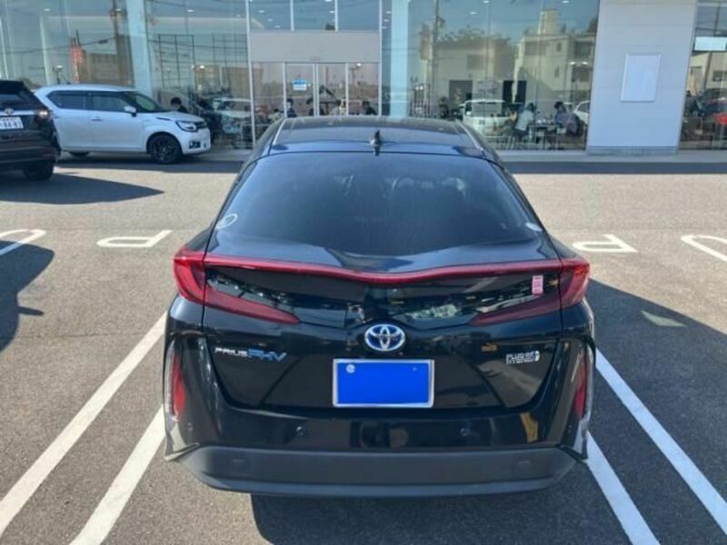PRIUS PHV