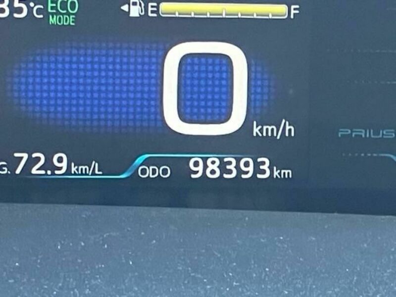 PRIUS PHV