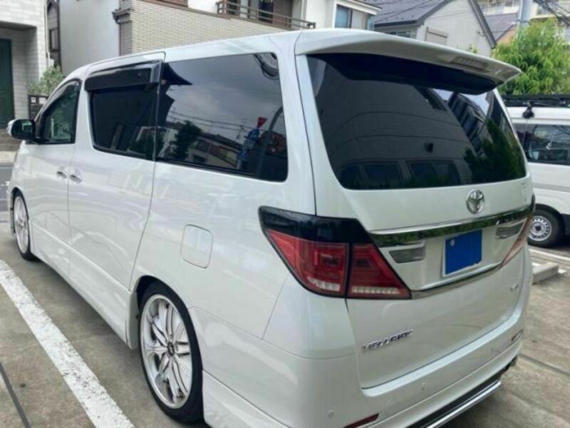 VELLFIRE
