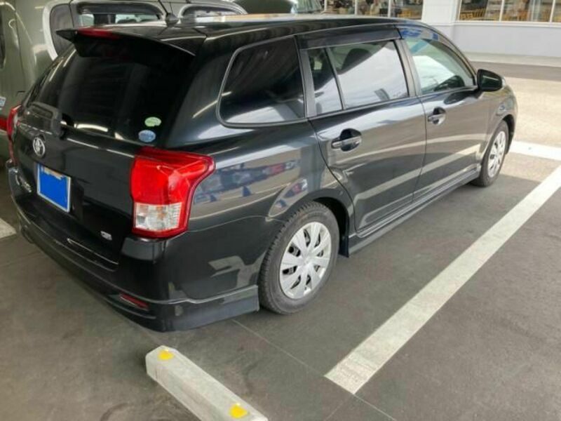 COROLLA FIELDER