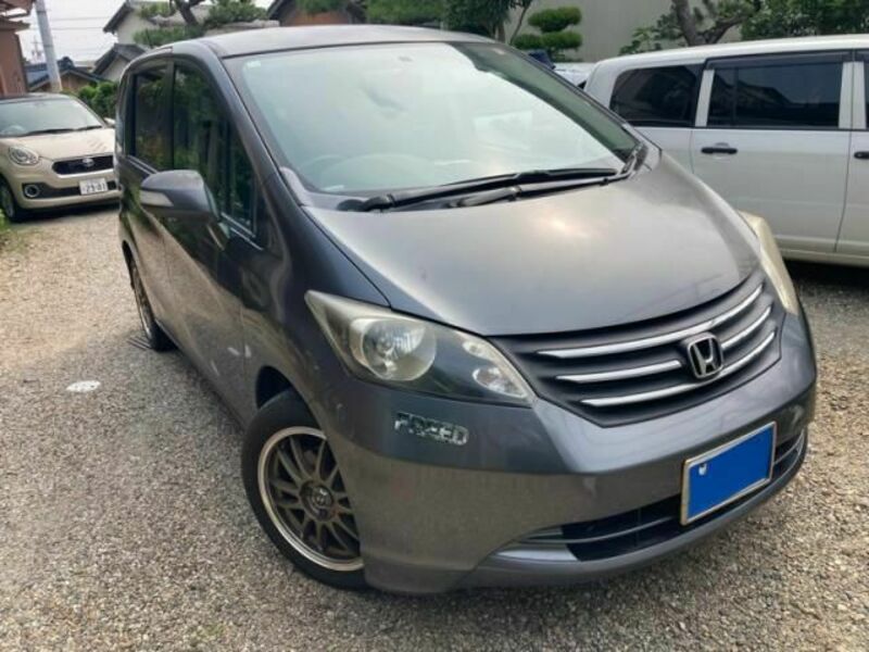 HONDA FREED