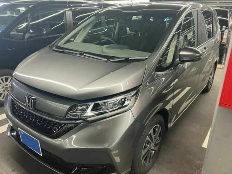 HONDA FREED HYBRID