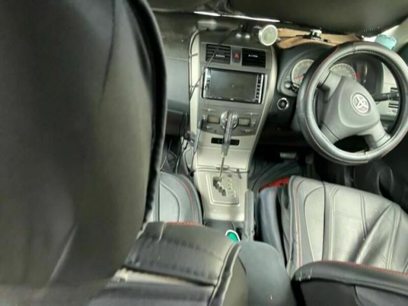 COROLLA FIELDER