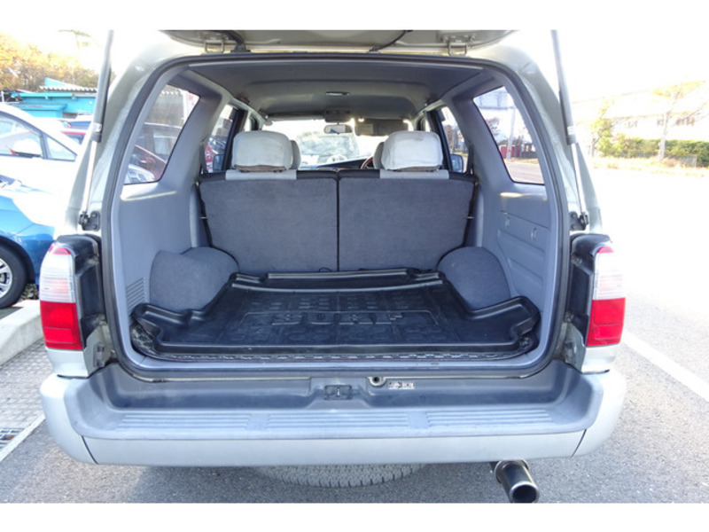 HILUX SURF