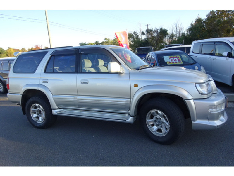 HILUX SURF