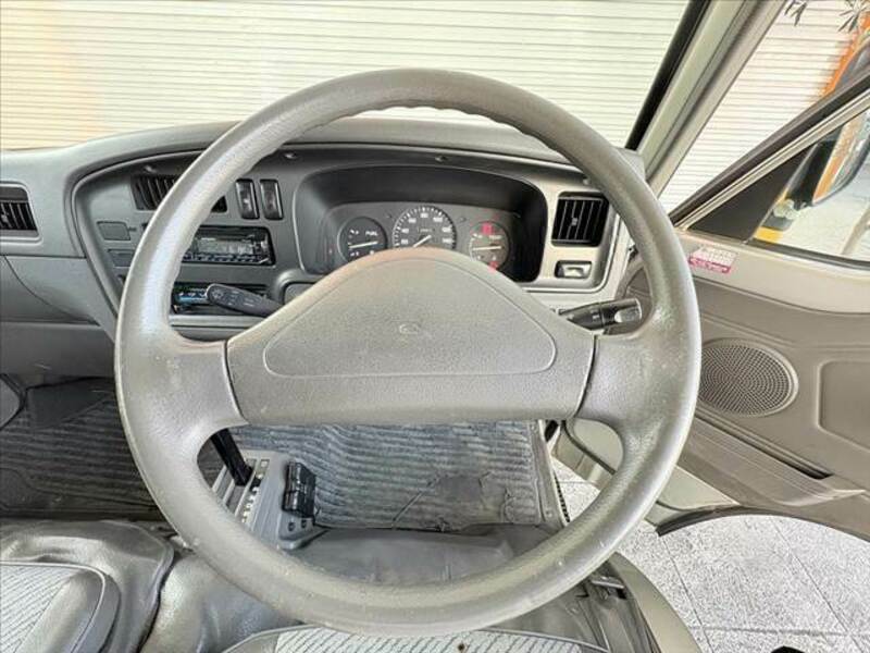 CARAVAN VAN