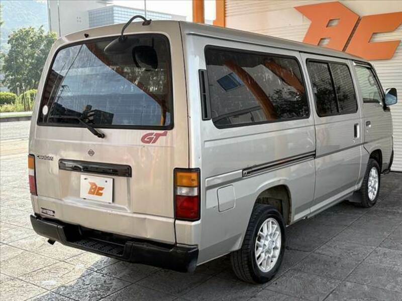 CARAVAN VAN