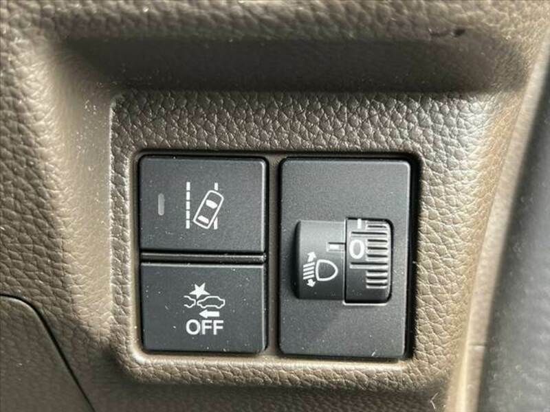 N BOX