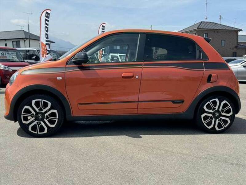 TWINGO