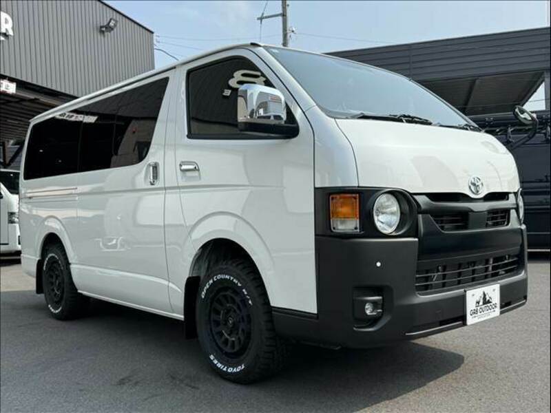 HIACE VAN