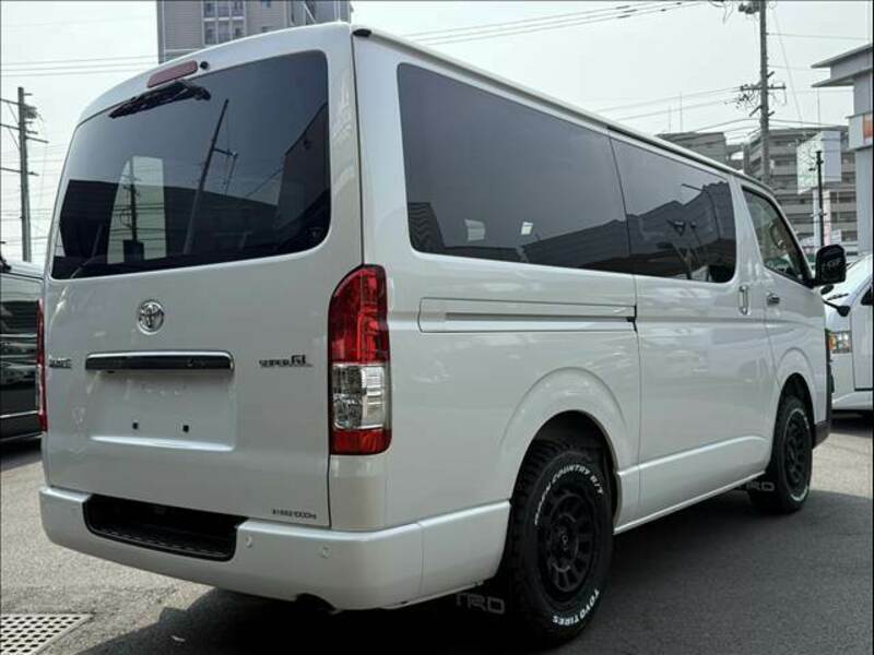 HIACE VAN