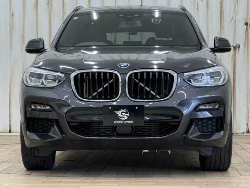 X3