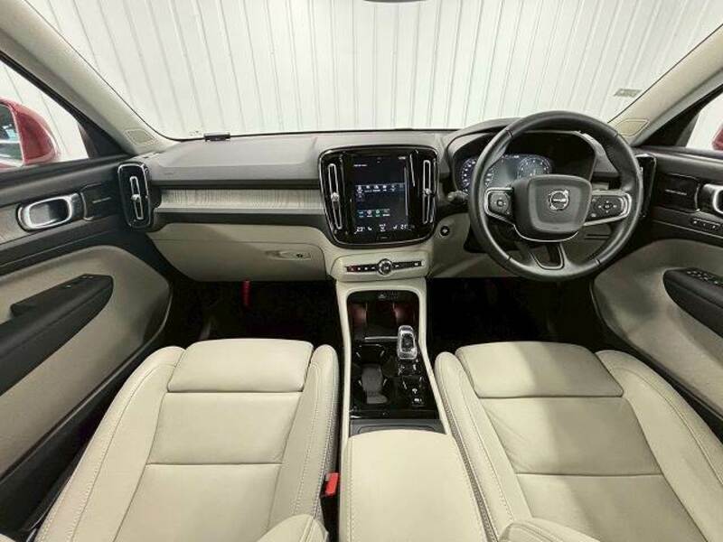 XC40