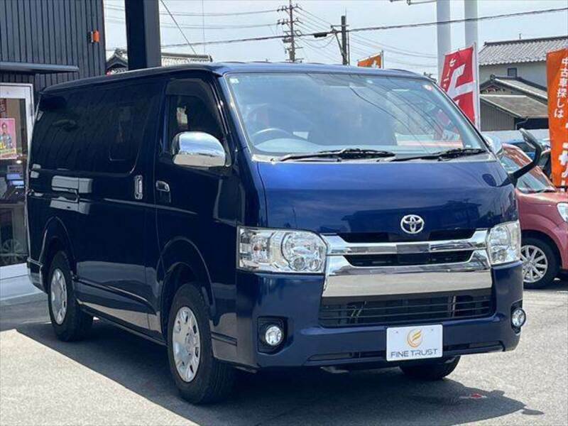 HIACE VAN