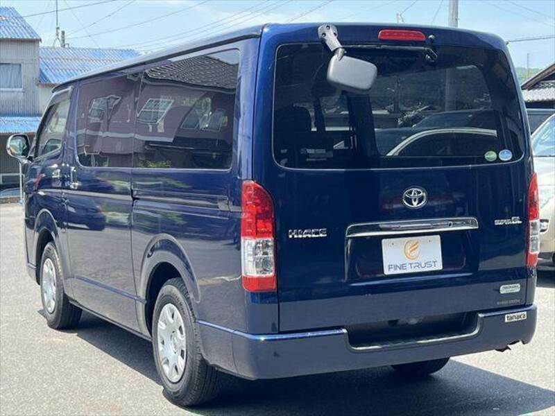 HIACE VAN
