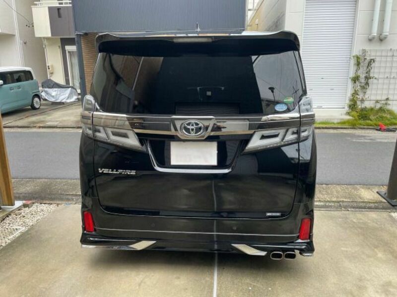 VELLFIRE