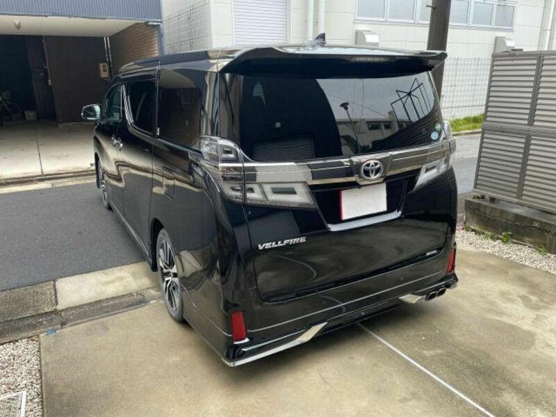 VELLFIRE