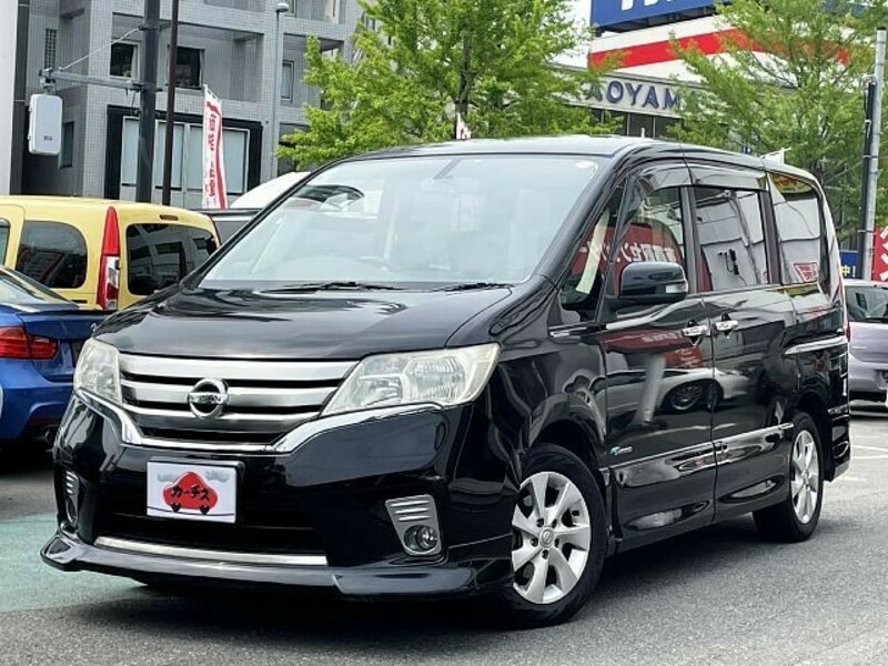 NISSAN SERENA