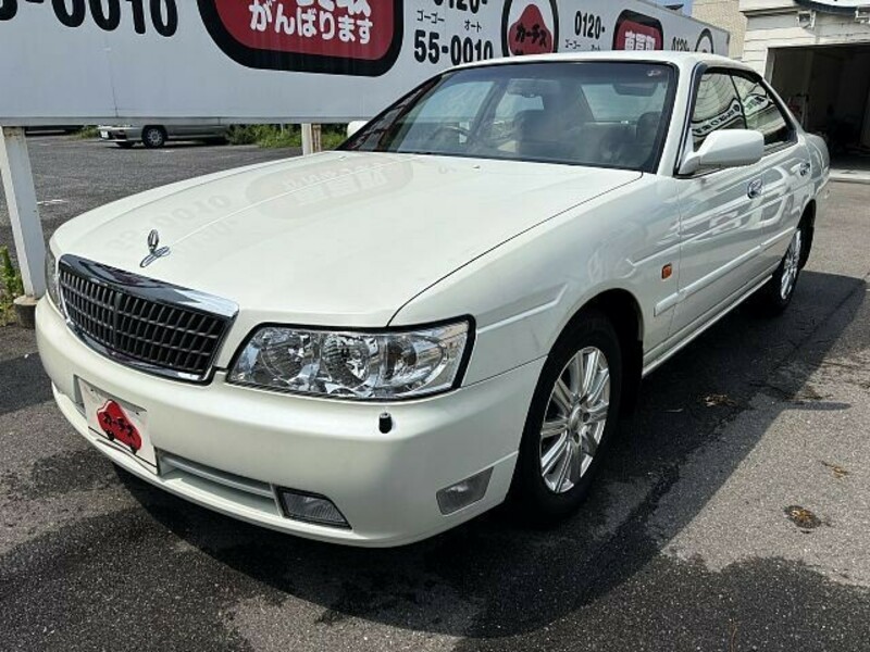 NISSAN LAUREL