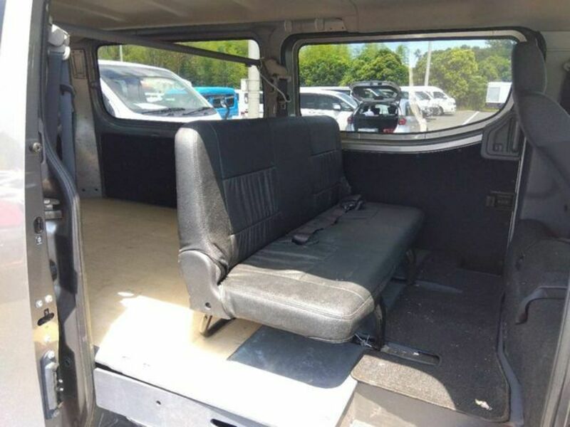 NV350 CARAVAN